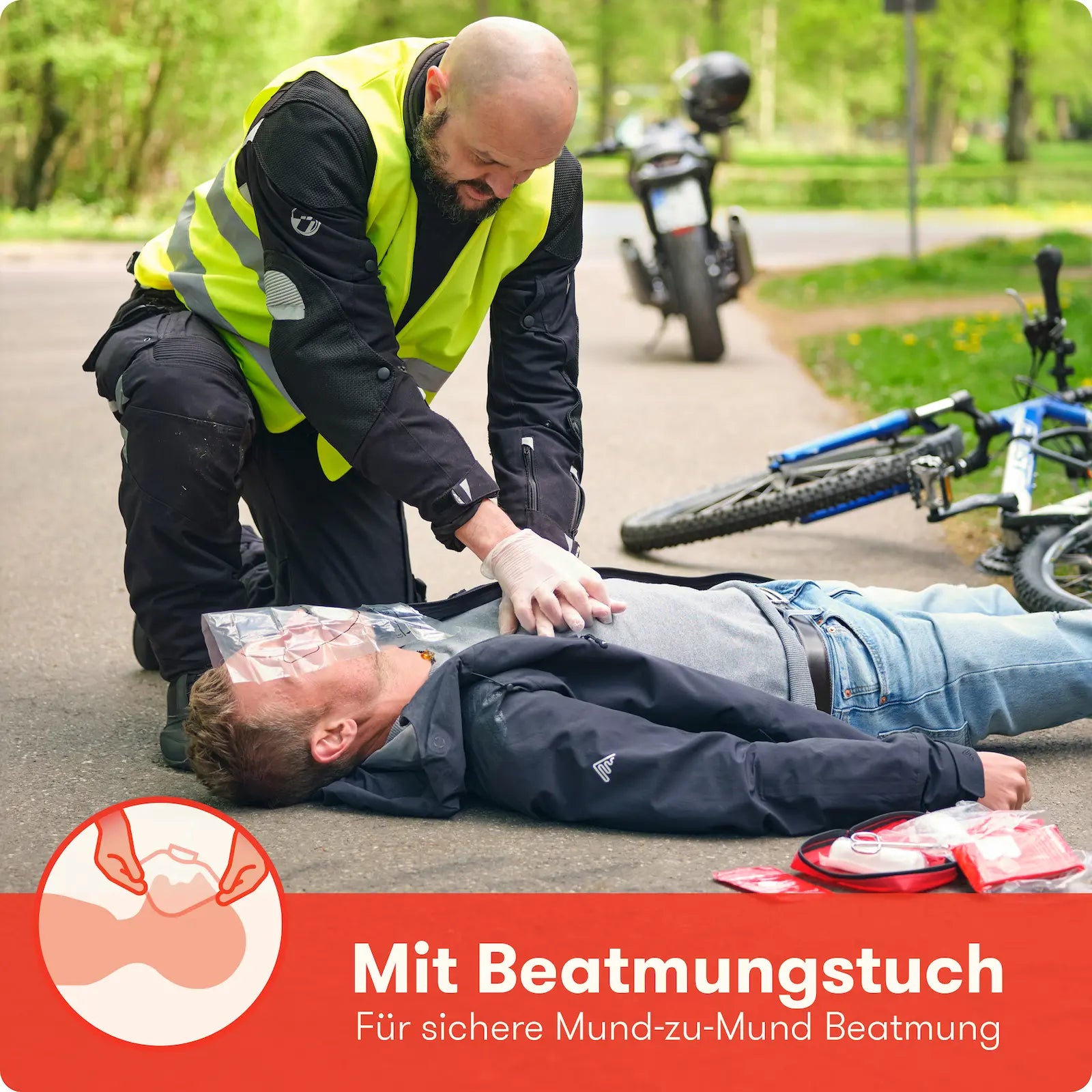 Motorradfahrer nutzt Beatmungstuch aus Verbandskasten für sichere Mund-zu-Mund-Beatmung von Purahelp